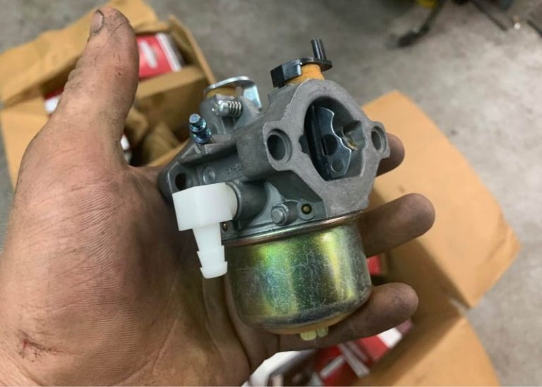 How to Clean a Small Engine Carburetor